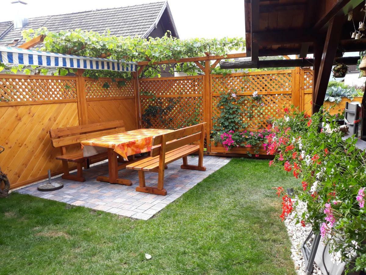 Haus Dorfer Bed & Breakfast Mariapfarr Exterior photo